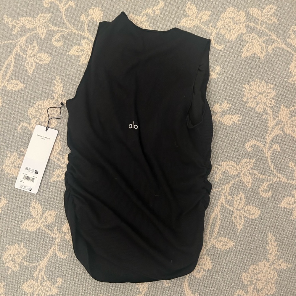 ALO Yoga Black Sleeveless Ruched Tank